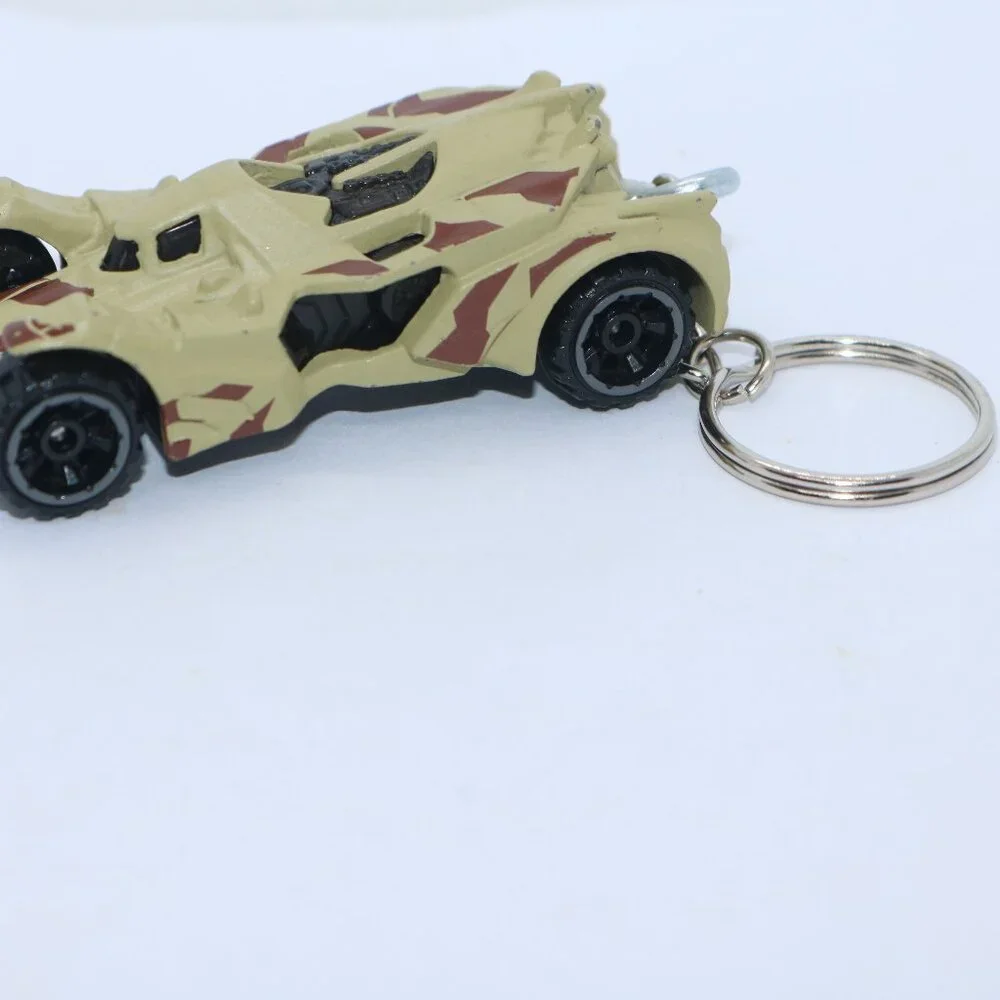 Hot Wheels 2015 Batman Batmobile Tumbler camo version 1/64 scale